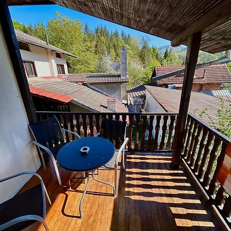 Luylyana Guesthouse Ribaritsa Eksteriør bilde