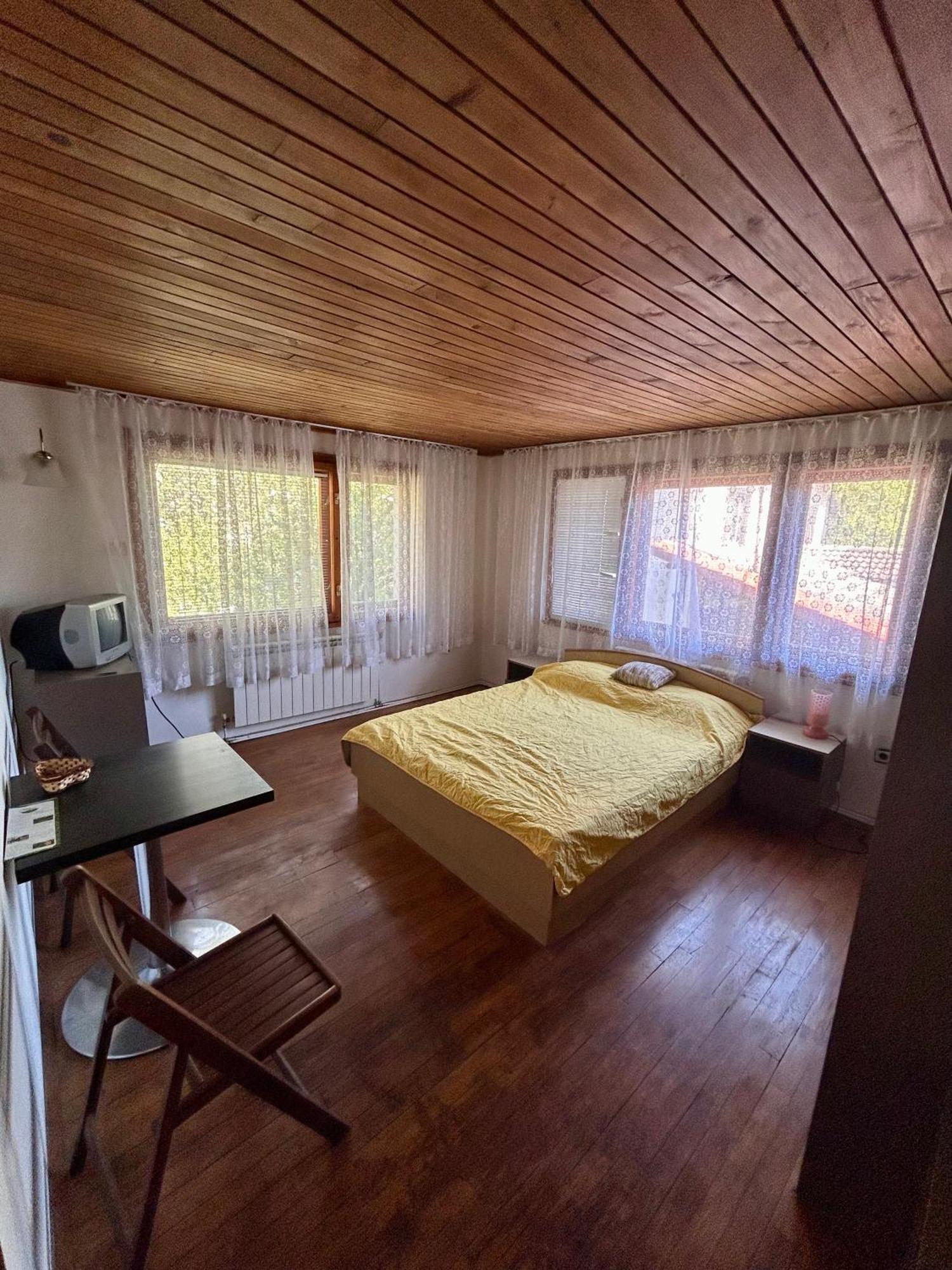 Luylyana Guesthouse Ribaritsa Eksteriør bilde