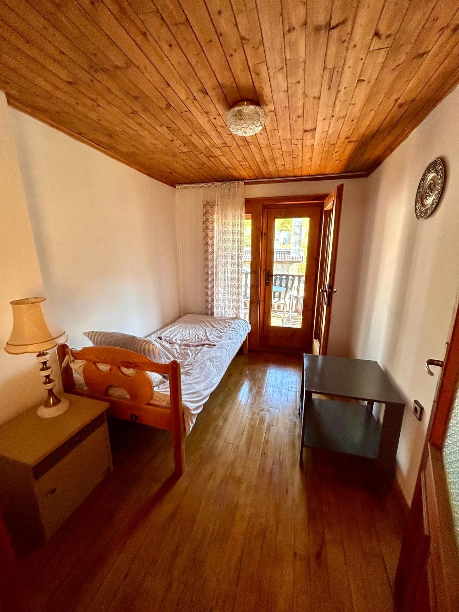 Luylyana Guesthouse Ribaritsa Eksteriør bilde