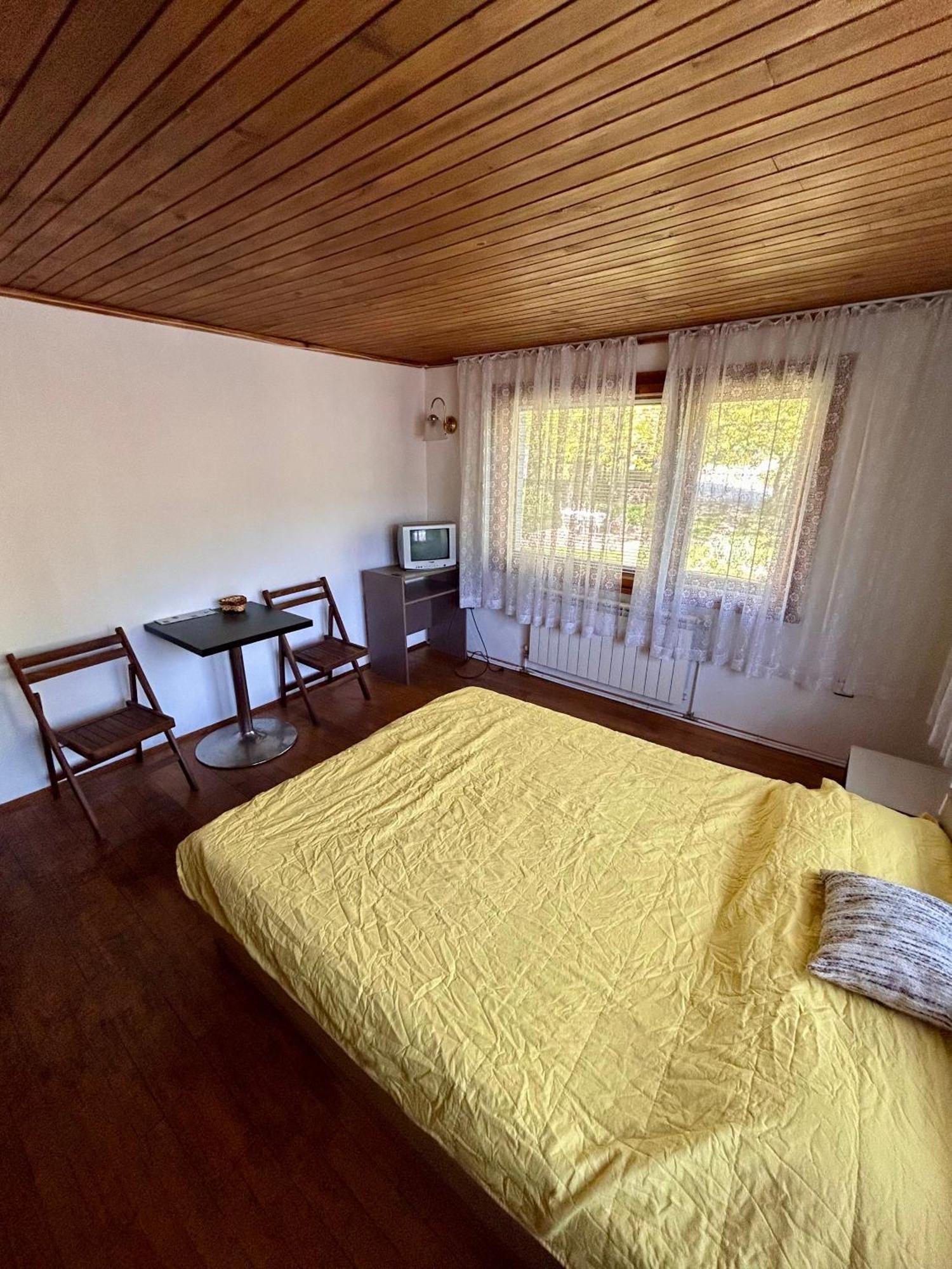Luylyana Guesthouse Ribaritsa Eksteriør bilde